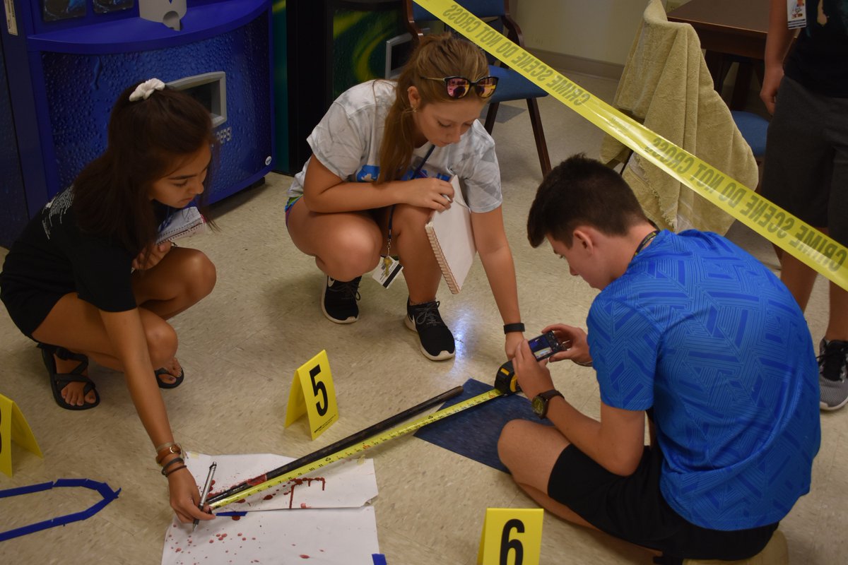 themurrayGSP's tweet photo. WHODUNIT- Scholars in Forensic Science, Journalism &amp; Mass Media, and Political and Legal Issues have begun their investigation on a murder mystery. Stay tuned! https://t.co/1b147sQTTe