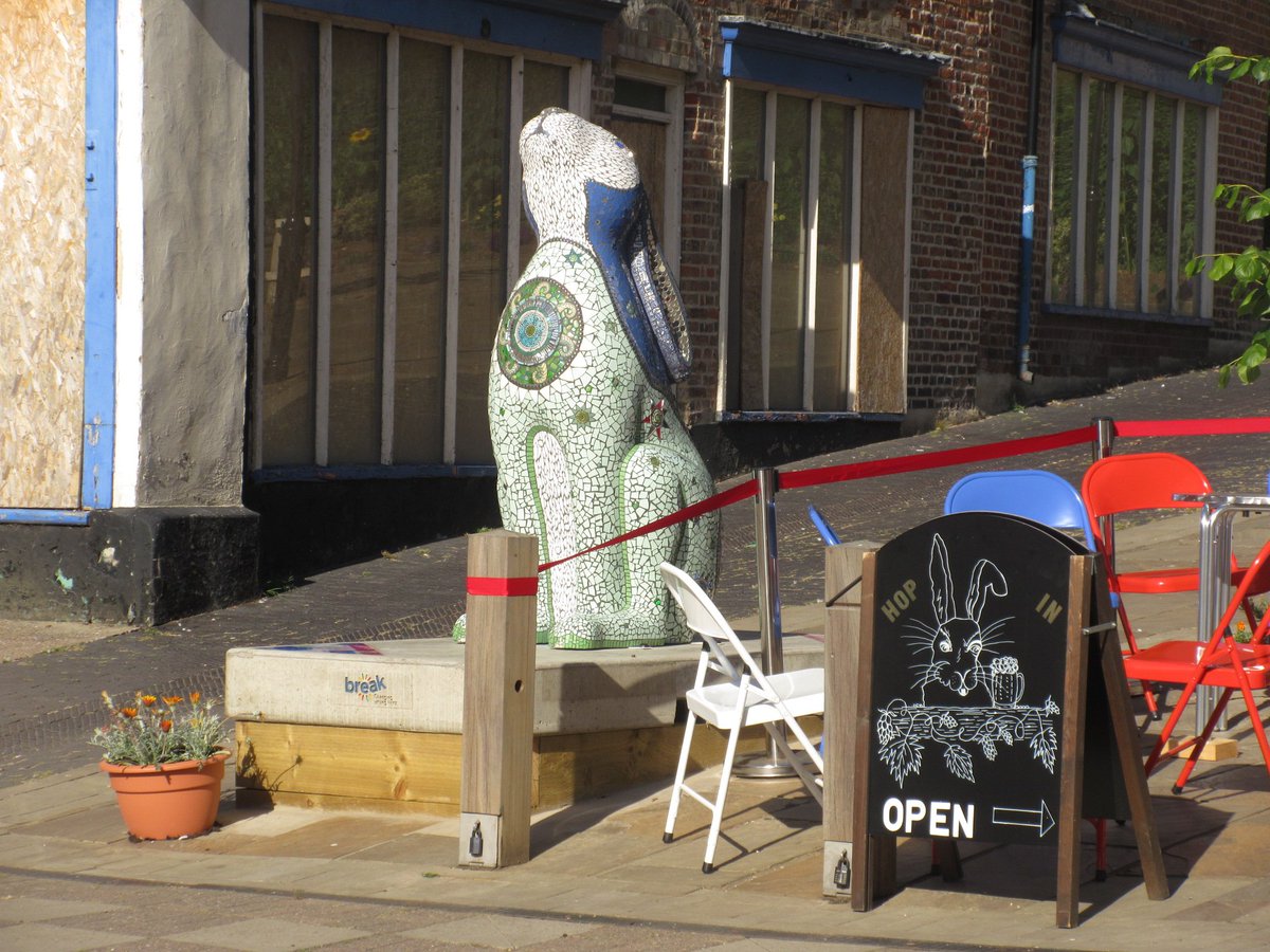 Gone_BananHares's tweet image. Last #ggh18 of the day was @GoGoLepus @NorthNorfolkDC in #NorthWalsham. My little leverets &amp;amp; I spent ages looking at the wonderful mosaic work.