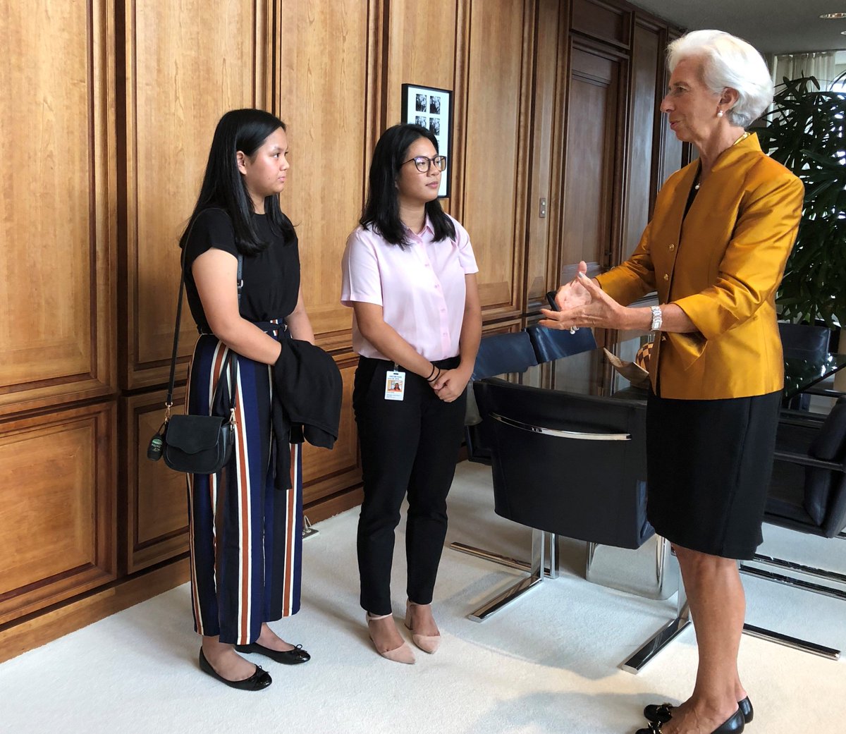 Christine Lagarde tweet media