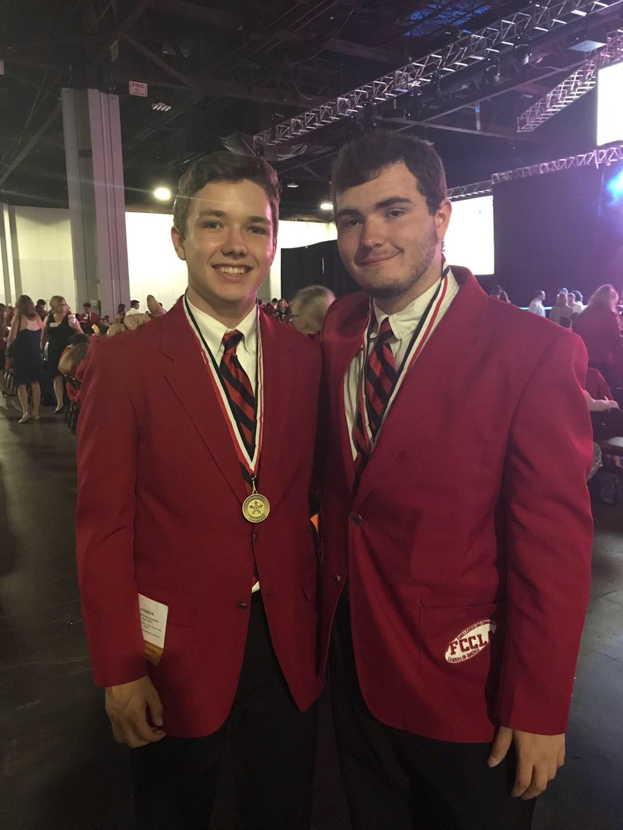 GOLD at Nationals! Way to represent Otsego and the state of Ohio! #pentapride #MrsVollmar #OtsegoKnights <a href="/jerrygladieux/">Jerry Gladieux</a> @KosheaOHS @AdamKoch_Otsego #OtsegoFCS