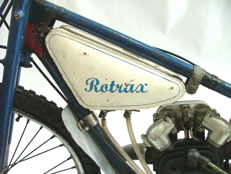 UprightSpeedway's tweet photo. We haven't had an upright lately have we? #Rotrax #Jap https://t.co/hgaDZLz1LS