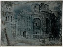2 julio 1821.- En la madrugada, los habitantes y autoridades de #Saltillo, #Coahuila, juran la Independencia Nacional en la plaza real de la villa. Sería la primera población de la Nueva España en hacerlo.