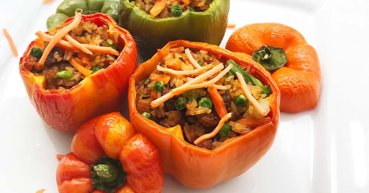 TaiPeiAsianFood's tweet image. Asian stuffed bell peppers? Yep, that's right! Check out our bomb "recipe hack" in the link below! @koreandoll made a version as well, be sure to check hers out 🙌

business.facebook.com/TaiPeiAsianFoo…

#recipe #recipehack #asianfood #stuffedbellpeppers #yum #hungry #cooking #dinner #healthy