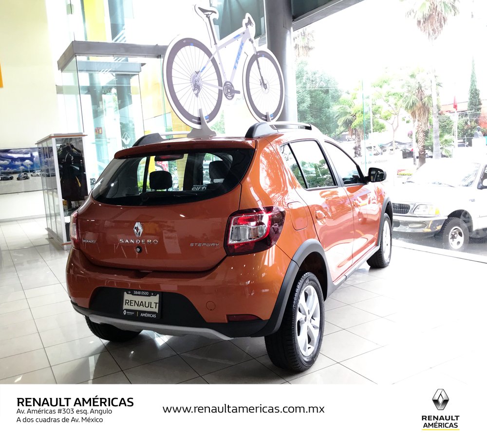 americasrenault's tweet photo. Renault STEPWAY está diseñado para soportar caminos y condiciones climáticas difíciles. https://t.co/PdXdUGXBHD
