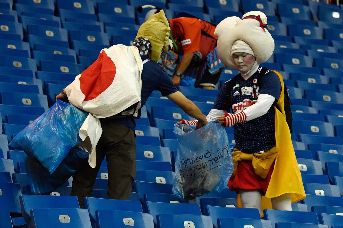 Sporf's tweet photo. 😔 Lose 3-2 in the 90th minute to Belgium.

🗑 Still stay behind and clean rubbish from the stands.

🇯🇵 Take A Bow, Japan Fans. 👏 https://t.co/BsGwUx6MkZ