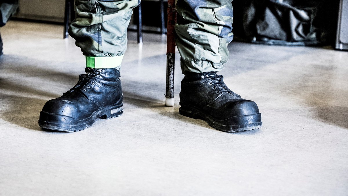 SR_Nyheter's tweet image. .@sr_ekot: Fler går officersutbildningen t.sr.se/2KGA096