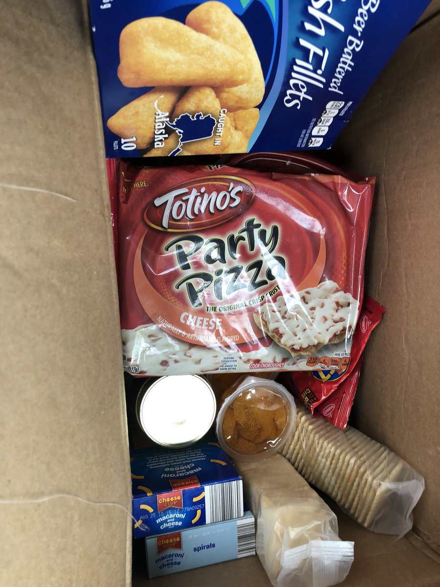 SavingStranger's tweet image. And more food Blessings for the Homeless. #SavingthePerfectStranger #Homelessness #EllenDegeneres #Compassion