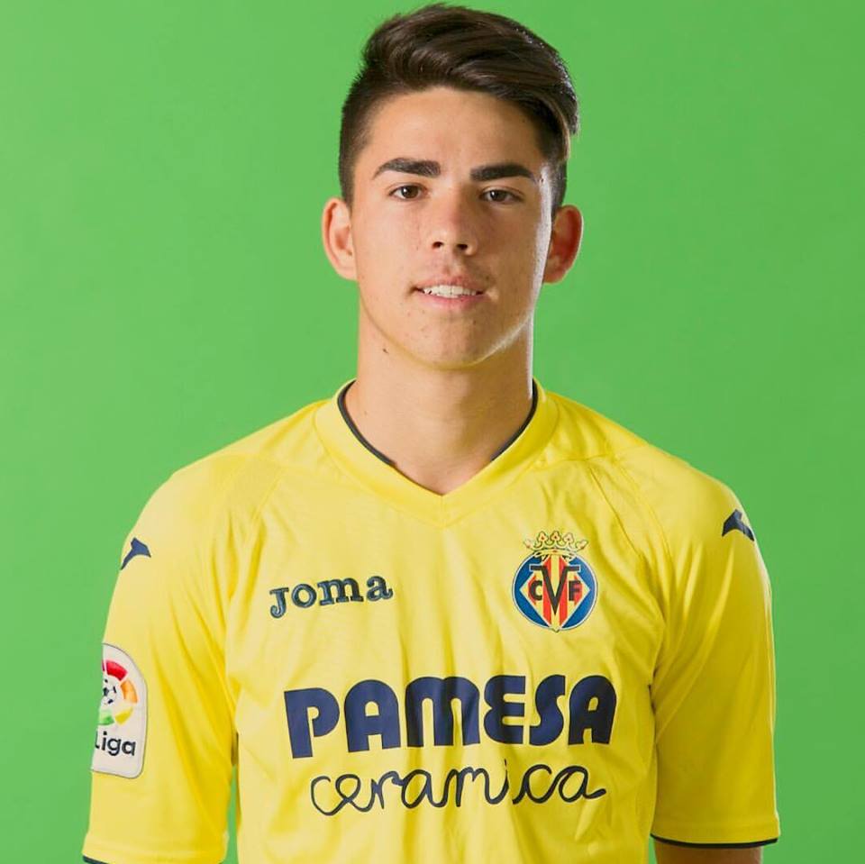 El volante rosario Leandro Eluney Berti ( @eluney_10) es uno de los más destacados de los juveniles del  @VillarrealCF. Tiene 19 años.