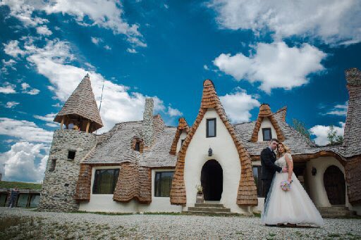 paulcatunescu's tweet photo. Mariana &amp; Adrian Trash the dress #paulcatunescu #photography #catstudio #weddingday #photographer #baiamare #maramures https://t.co/LpUhcTFa53