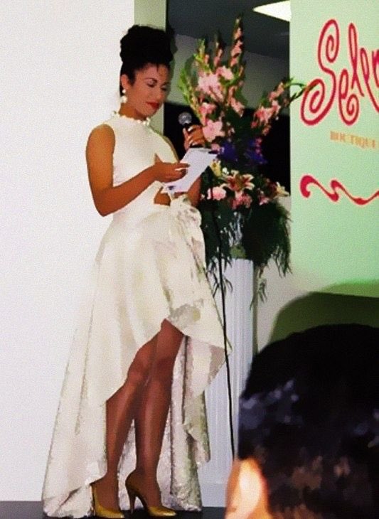 Selena quintanilla wedding dress 60 photos Astyledwedding com