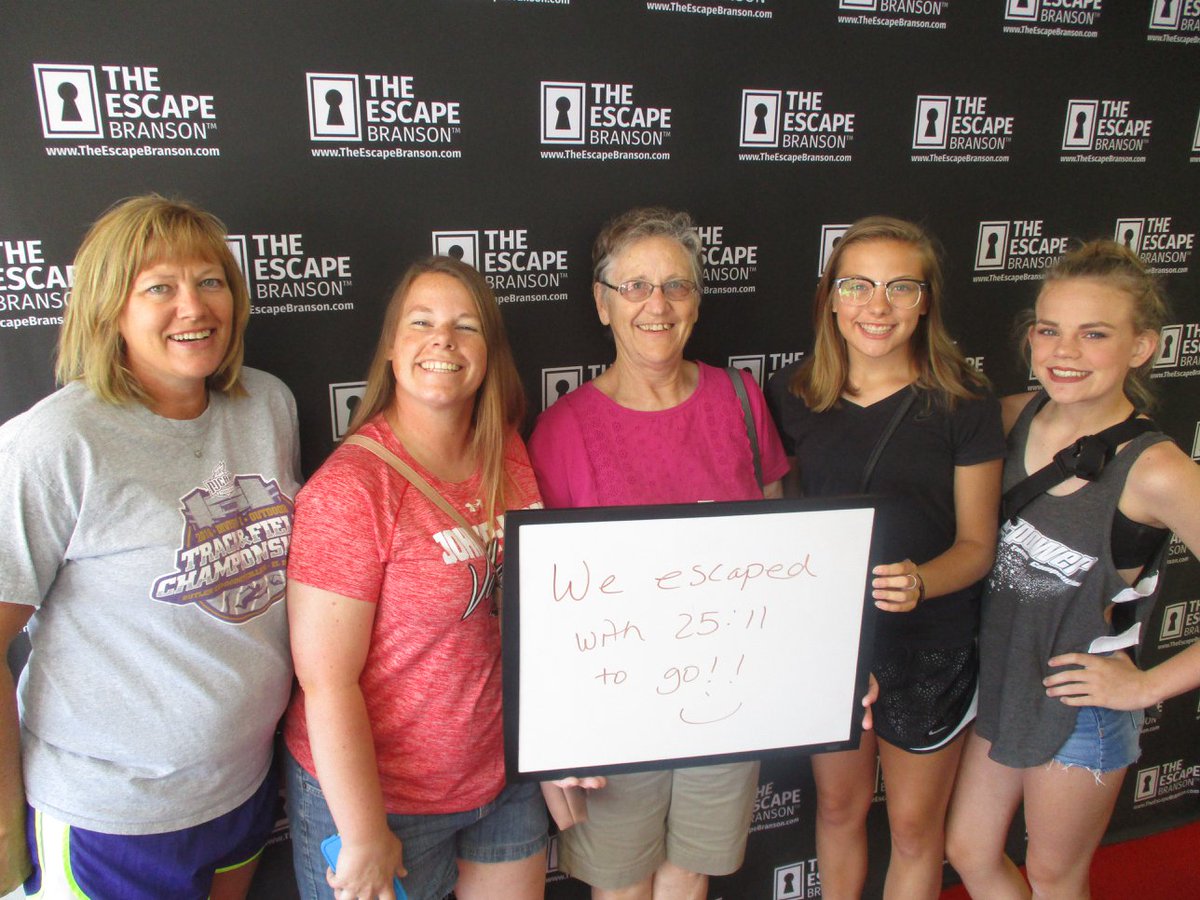 EscapeBranson's tweet photo. Did you escape with us last week? Team pics are up over on our Facebook page - head over there and check them out! And don't forget to like, tag and share! #escapebranson #explorebranson #choosebranson https://t.co/5BkpeNJ05p