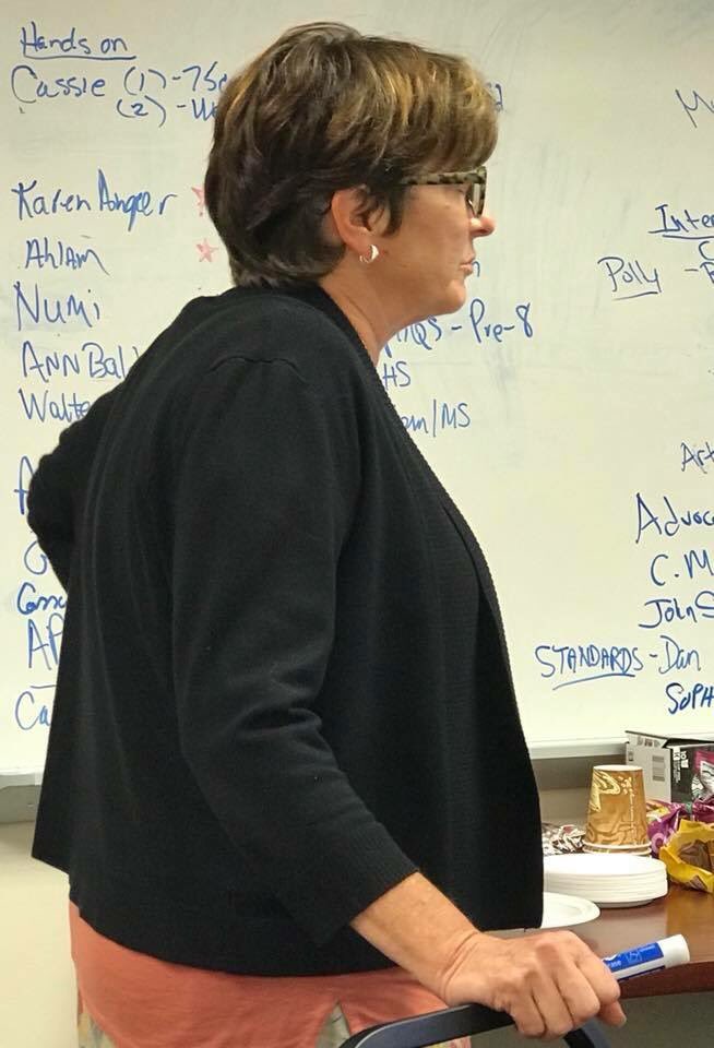 hinkleart's tweet photo. Thank you to @CAEA_CT 2018 Conference Planning Committee Suzanne Dionne, Cindy Parsons, Theresa Manus, Sophia Lubin, Julia Romeo, Joe Vernali, devoting your time and talents to the benefit of CAEA members! @NAEA @SPSSuper @RidgefieldHS @mpspride #rotella #Glastonbury  #shelton https://t.co/cAJjHwOgoo