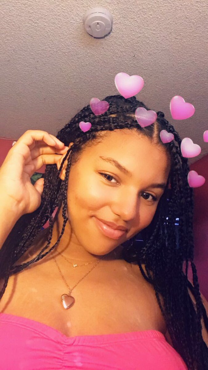 shayshay032402's tweet photo. just feeling myself💍 https://t.co/hCkwFPsK14