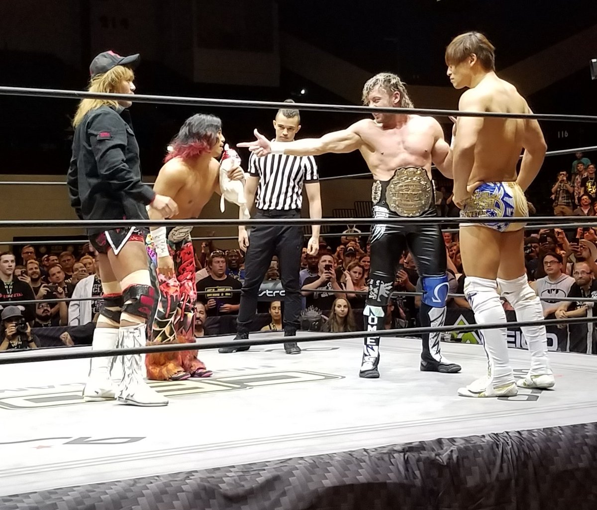 WerewolfMike's tweet image. Pics from the amazing #CEOxNJPW show main event.