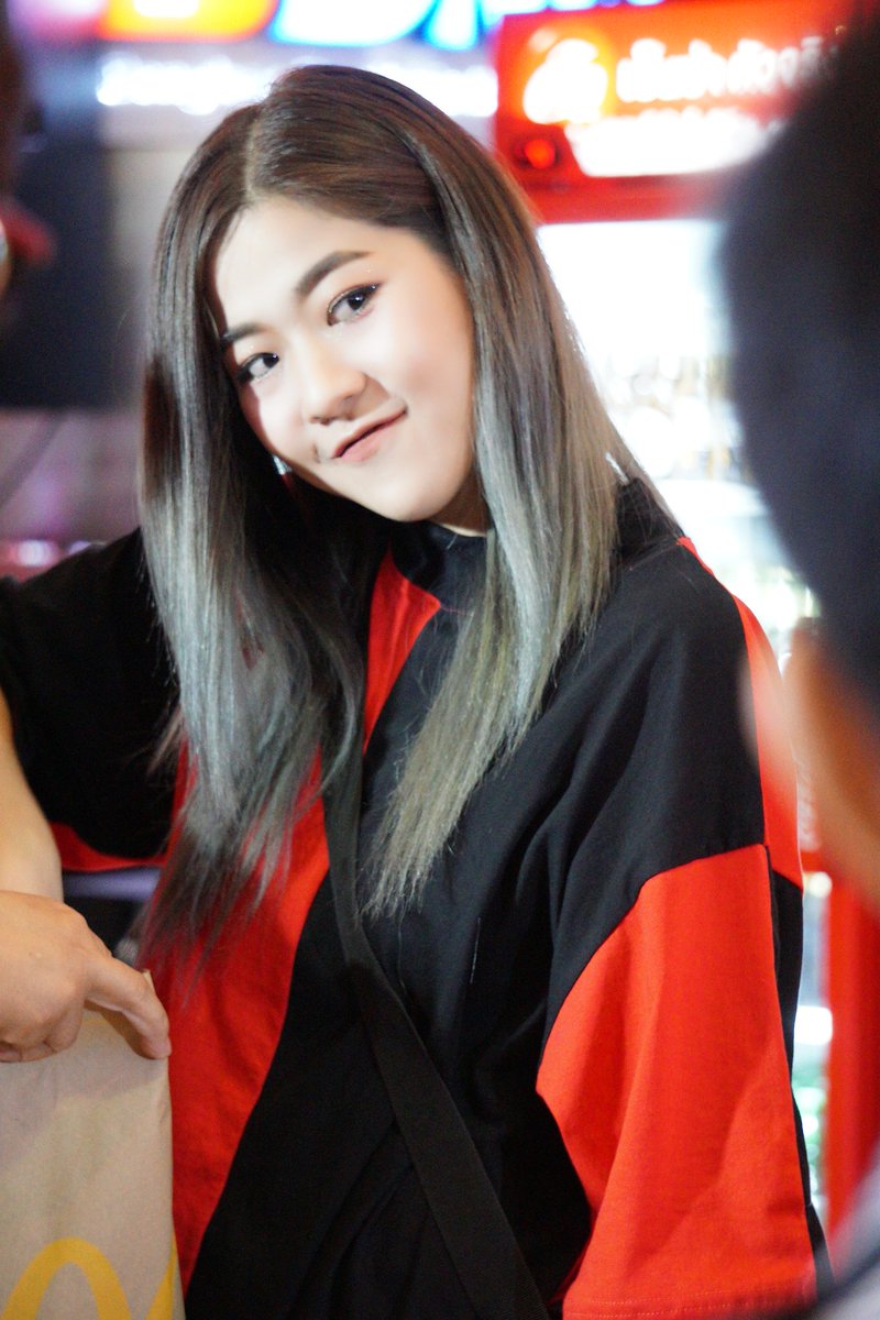 bintayos's tweet photo. หน้าตากวน...ใจ😘 #Leenam #Truevisions4k https://t.co/qnbQEYMFI8