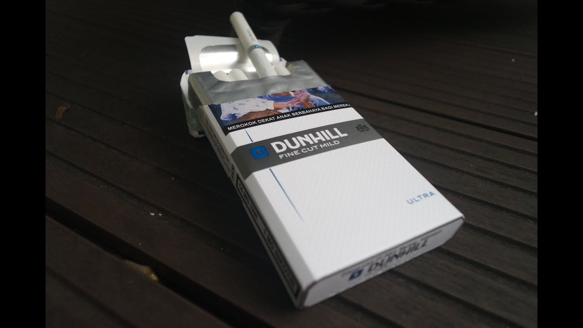 jordaa_n04's tweet image. Dunhill Ultra, ini dia rokok yang bikin baju lo bebas bau rokok karena punya Reduced Smell Technology. #UltraLessSMELL #LessSMELLisMore