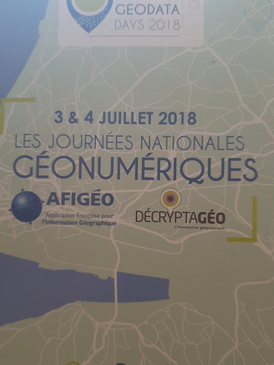 "Il est possible de rendre les données souveraines ET de bien commun, à condition de libérer les données sources et les traitements associés" selon <a href="/jdesboeufs/">Jérôme Desboeufs</a> lors du grand debat aux #GeoDataDays #geodatamanagement