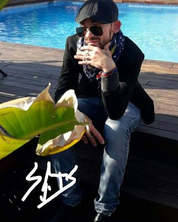 seluvivas's tweet image. Buenos dias recondando que ATENTOS PROXIMAMENTE +INFO COMIENZAN LAS NOTICIAS EMOCIONANTES MORIRE DE AMOR POR USTEDES SI DIOS QUIERE TAMBIEN EN..... lavoz @seluvivas  ✌🎤 " #LaVoz #SeluVivas #Sevilla #Televisión @antena3com  #Antena3 #Marketing #Influencer #PymesUnidas #Rt