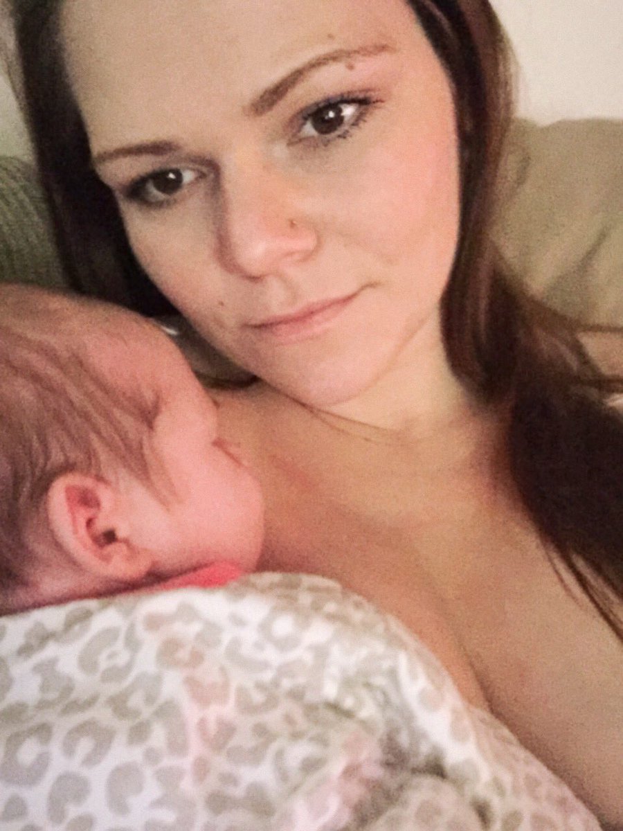 xoxo_julianne's tweet image. #midnightthoughts I seriously couldn’t be happier with how my life has turned out. 

Married my high school sweetheart, had a baby boy and now a baby girl. My life feels so complete. 💙 #happyandcontent