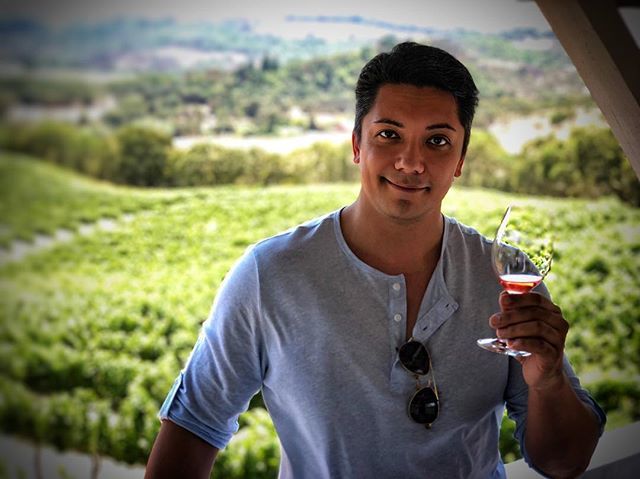 Cheers. 🍷❤️ @glenlyonwinery #vineyard #winery #wine #winetasting #sonoma #fruitforward #delicious (📷: @raymondjlee)