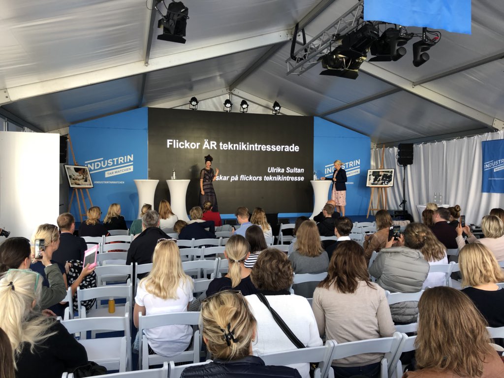molbimien's tweet image. Flickor ÄR teknikintresserade! Så säger Ulrika Sultan (@teknikpedagog), doktorand vid #LiU som forskar på flickors teknikintresse. Låt oss ha det som utgångspunkt, tack! #almedalen #industrintarmatchen