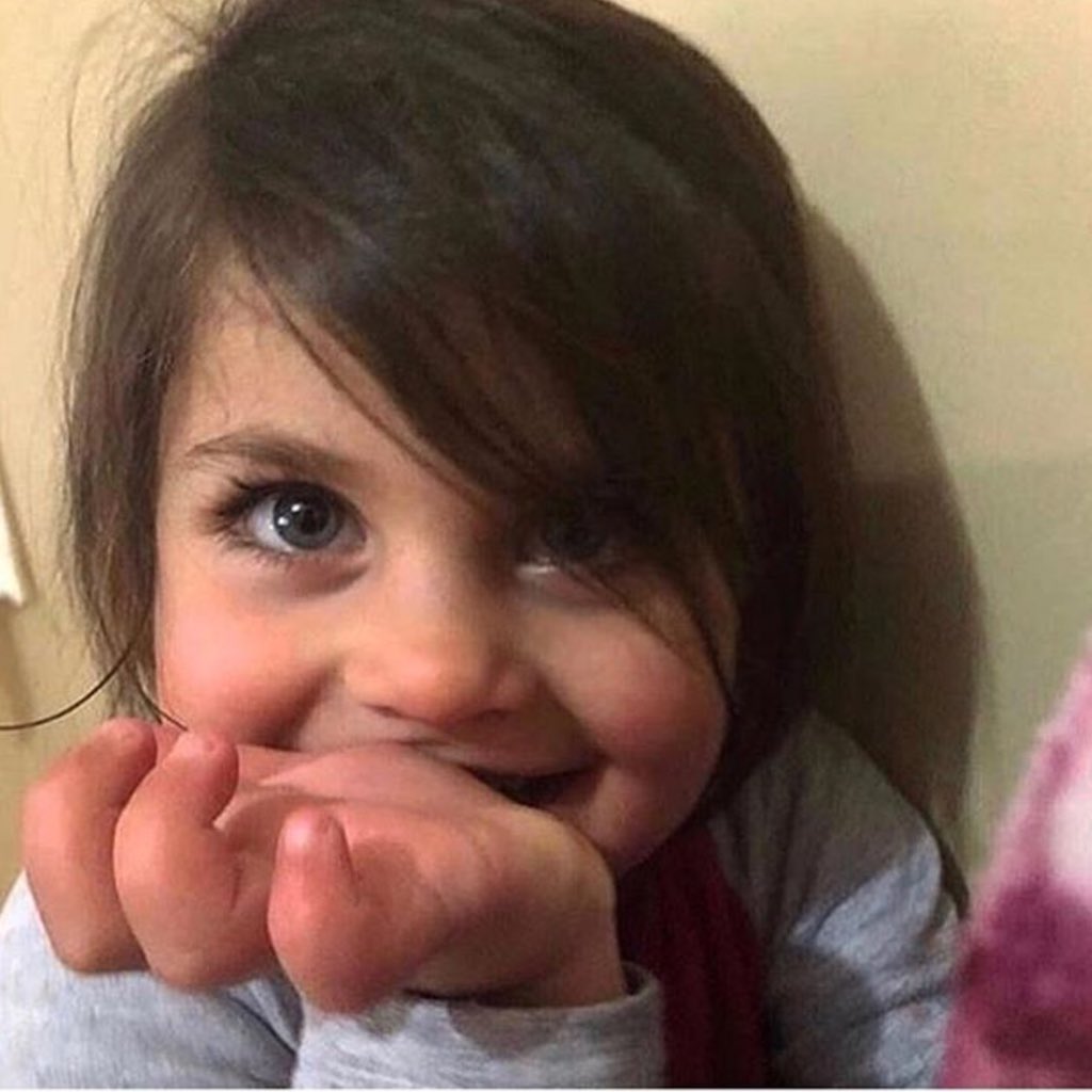 Bir gün geçince,  sabah olunca acılar yok olmuyor be çocuğum. Çocuğa kadına hayvana yönelik şiddet yeni kurbanlar ararken, sen, toplumsal baskının, yarattığı hastalıklı, aşağılık kimselerin, toplumsal cehaletin ve adaletsiz hukuk sisteminin kurbanı oldun, unutmayacağız yavrum