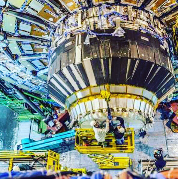 GrimmGrimmuk's tweet photo. This Friday, performing on top of CERN (the largest particle psysics laboratory..!) in Geneva. @DickinsonDaisy using 6 meters white orb. Alongside kenichi @KrautrockK &amp; kohhei @boningenuk powered by @LSFF #cern #switzerland #geneva #欧州原子核研究機構 #ジュネーブ #ビッグバン https://t.co/1GlG9ierIQ
