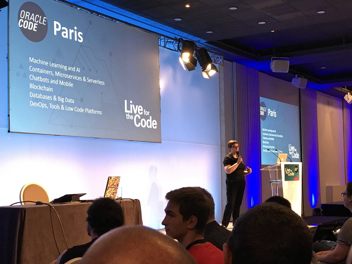 #OracleCode Paris in full swing