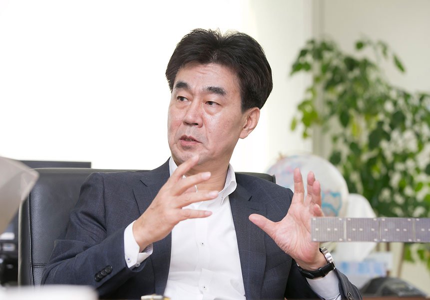 NewSpaceIndia's tweet photo. Interview: CEO of KT SAT on global ambitions, future tech https://t.co/to2NL0pjky https://t.co/xZQzZL1met