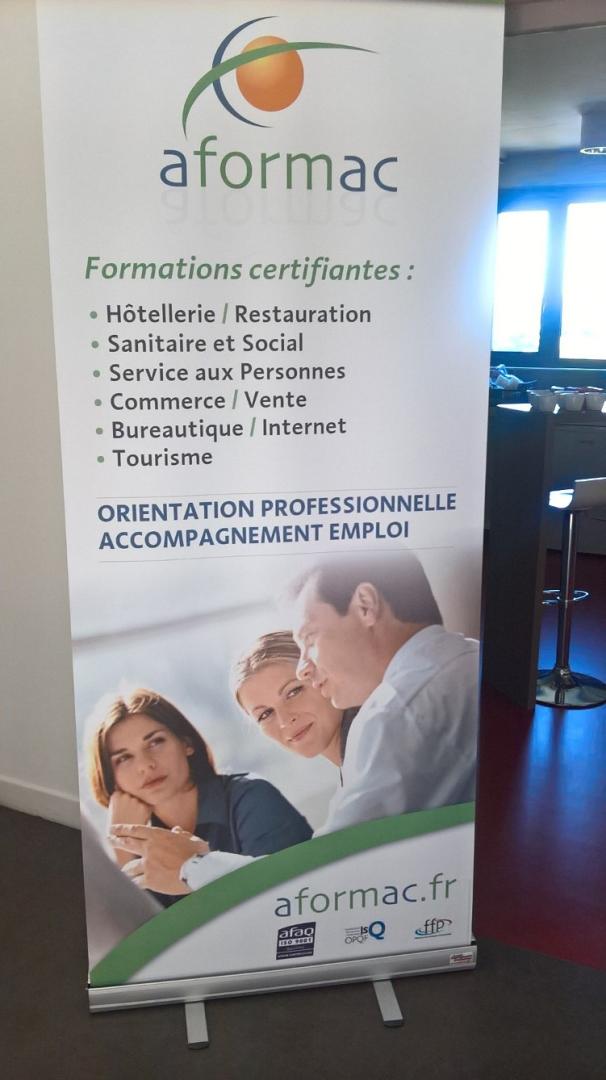 GroupeAFORMAC's tweet photo. [Événement-AFORMAC Cantal]
Vendredi dernier au centre social @SaintFlourco, 
"On est bien installé et on voit même arriver des journalistes :) "
🗞️Retrouvez-nous bientôt dans votre presse locale 🗞️
L'équipe AFORMAC https://t.co/NRkc1gEfga