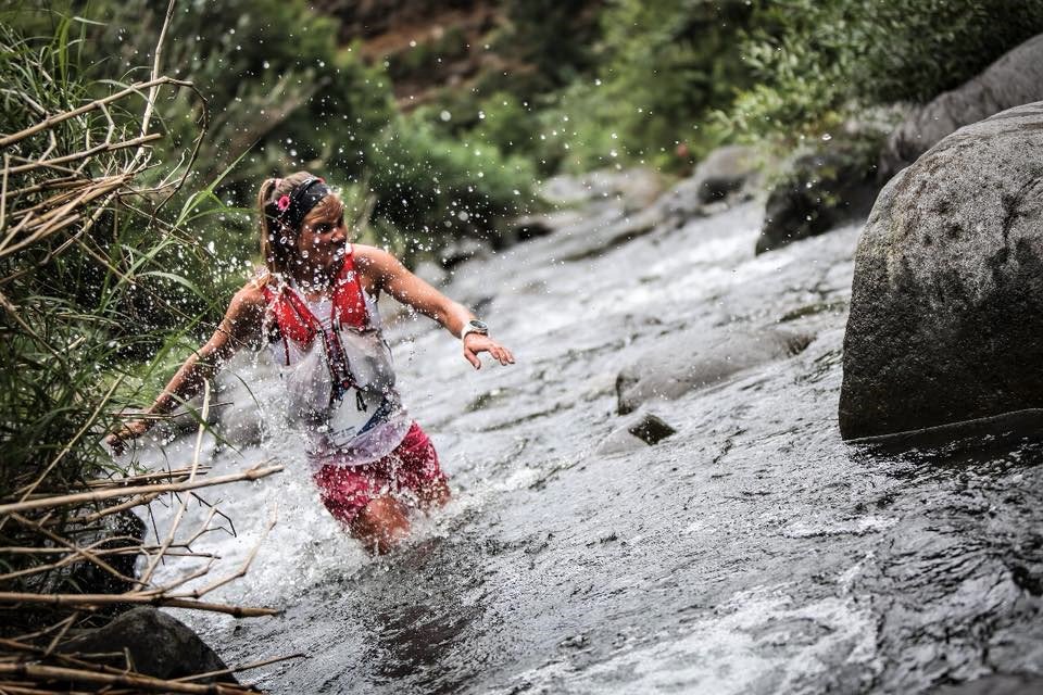 turi_ski's tweet photo. La atleta #EmelieForsberg reivindica los récords femeninos de ascenso de #montaña y de #trail. Nuevo reto. Establecer marca de #velocidad #FastestKnown #FKT en el #trail sendero #Kungsleden 450km en la #Laponia sueca de 450 km. #Lapand #mountain https://t.co/saQN0JWIR4 https://t.co/dBfCzwdCZ7