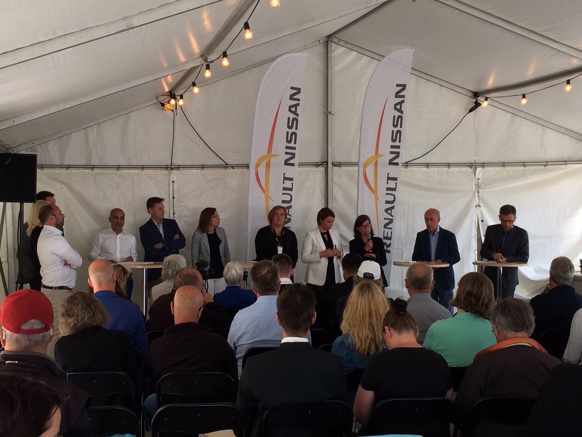 Britt speaking about GREAT at smart cars/smart grids seminar in #Almedalen2018 with <a href="/NissanSverige/">Nissan Sverige</a> and @RenaultZE