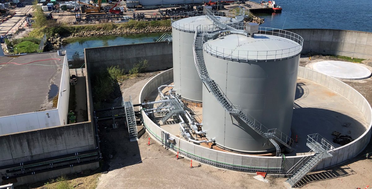 Unsere internationalen Case Studies zeigen unsere #Piping, #Tankbau und #Turnaround Kompetenzen, Referenzen namhafter #Veltec Kunden sind online: bit.ly/2lN26om