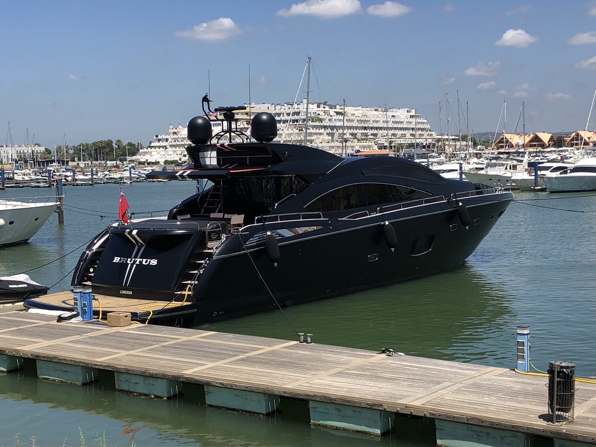 Stunning! #Brutus <a href="/MarinaVilamoura/">Marina de Vilamoura</a> <a href="/tivolihotels/">Tivoli Hotels & Resorts</a>