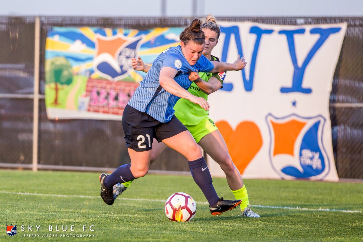 '[Savannah] can continue to grow and can be the future of women's soccer for them.' — Shelley Smith. I caught up with @smccaskill_21. We talked her future w/ @ussoccer_wnt (#WorldCup2019?) and her @SkyBlueFC career: spursandfeathers.com/sports/wsoc/20…