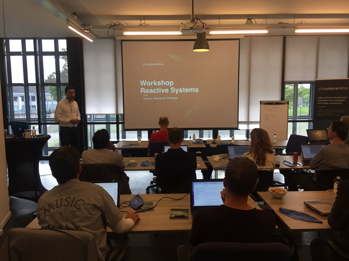 codecentric_nl's tweet image. Op 23/8 organiseren wij de summercourse: ‘Reactive Systems’ in Breda. De summercourse staat in het teken van #RxJava en #JavaStreams.
Inschrijven kan nog via: codecentric.nl/summercourse-r… #summercourses #kennisdelen #inschrijven