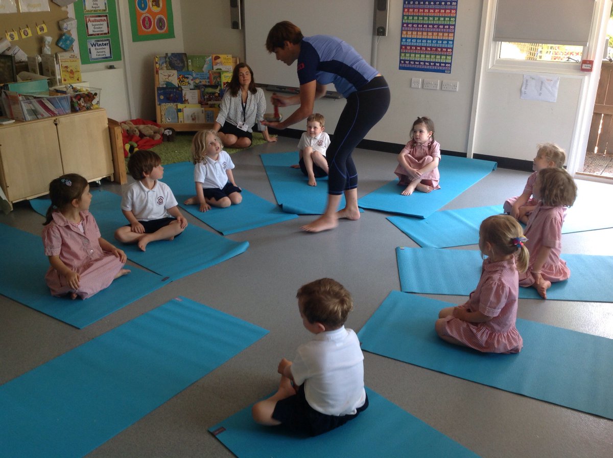 KESBath's tweet image. Everyone at the Pre-Prep and Nursery enjoyed a yoga session with @flowkidsclub today, as part of the School&apos;s #BigHealthyWeek initiative