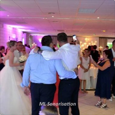 CAMtronicBox's tweet image. Très bon retour et premier succès pour ML sonorisation (Manuel Luiz) et son Wallee-R. Enjoy ;)
#wallee #interactivewall #photoswall #event #interactif