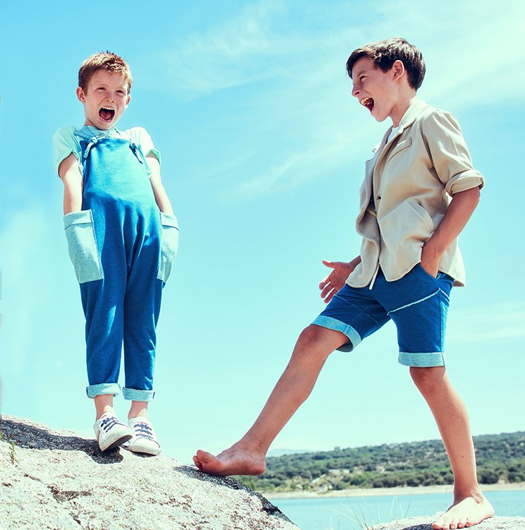 COLECCIÓN MARE NOSTRUM Las risas, los juegos junto al mar. Nuestro Mar Mediterráneo cuenta su historia. 
Encuentra las prendas y sus mensajes en monikako.com

Trabajamos para una moda más humana ❤️ #modasostenible #marenostrum #modainfantil #modaconvalores