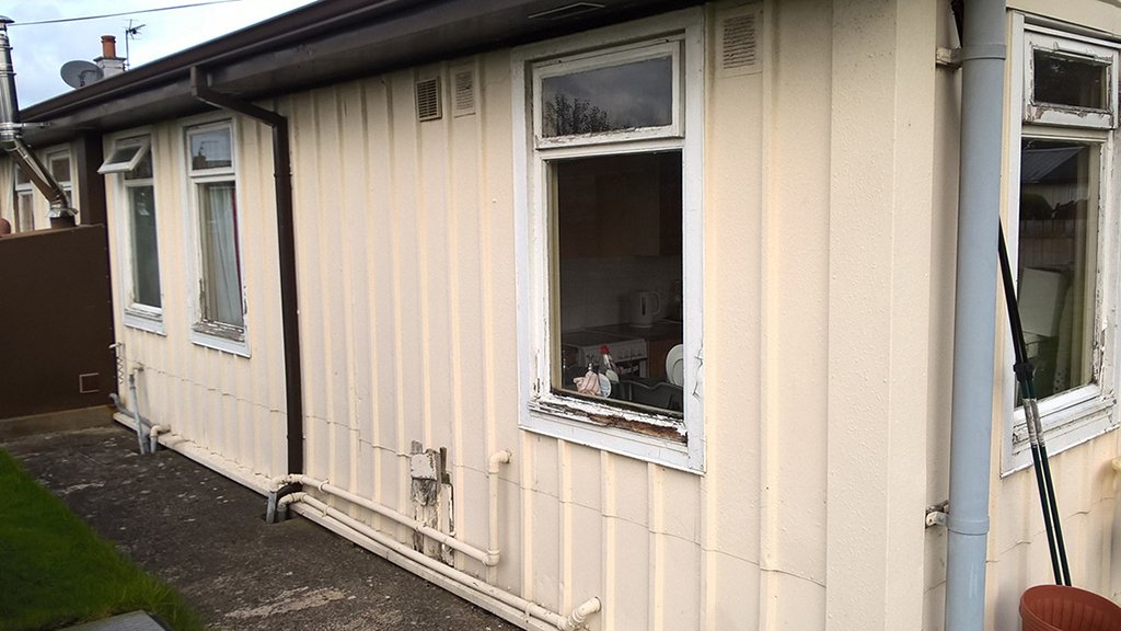 KRendRenders's tweet image. Some before and after pictures of our EWI System now completed on this site near Crumlin, Co. Antrim. The chosen finish was Silicone TC15 in colour Sunflower with Mocha featured around the base #insulationsystem