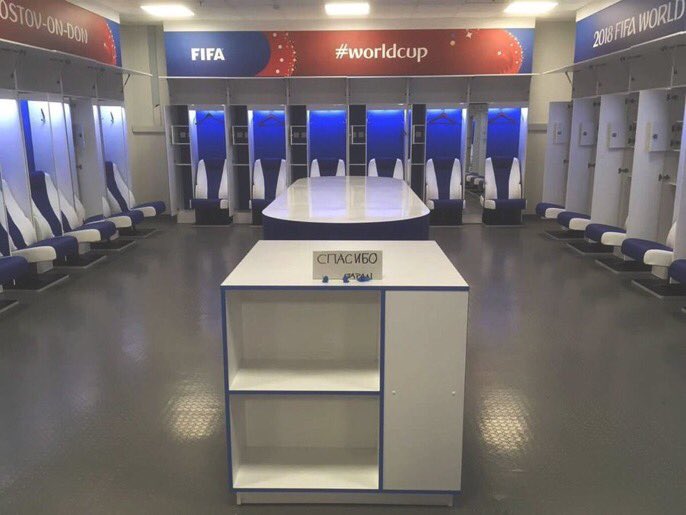 TransfersLlVE's tweet image. Japan left their changing room spotless after last night’s heartbreaking last minute defeat to Belgium.

They also left a note saying “Thank-you” in Russian. 

Class act. 👏🇯🇵