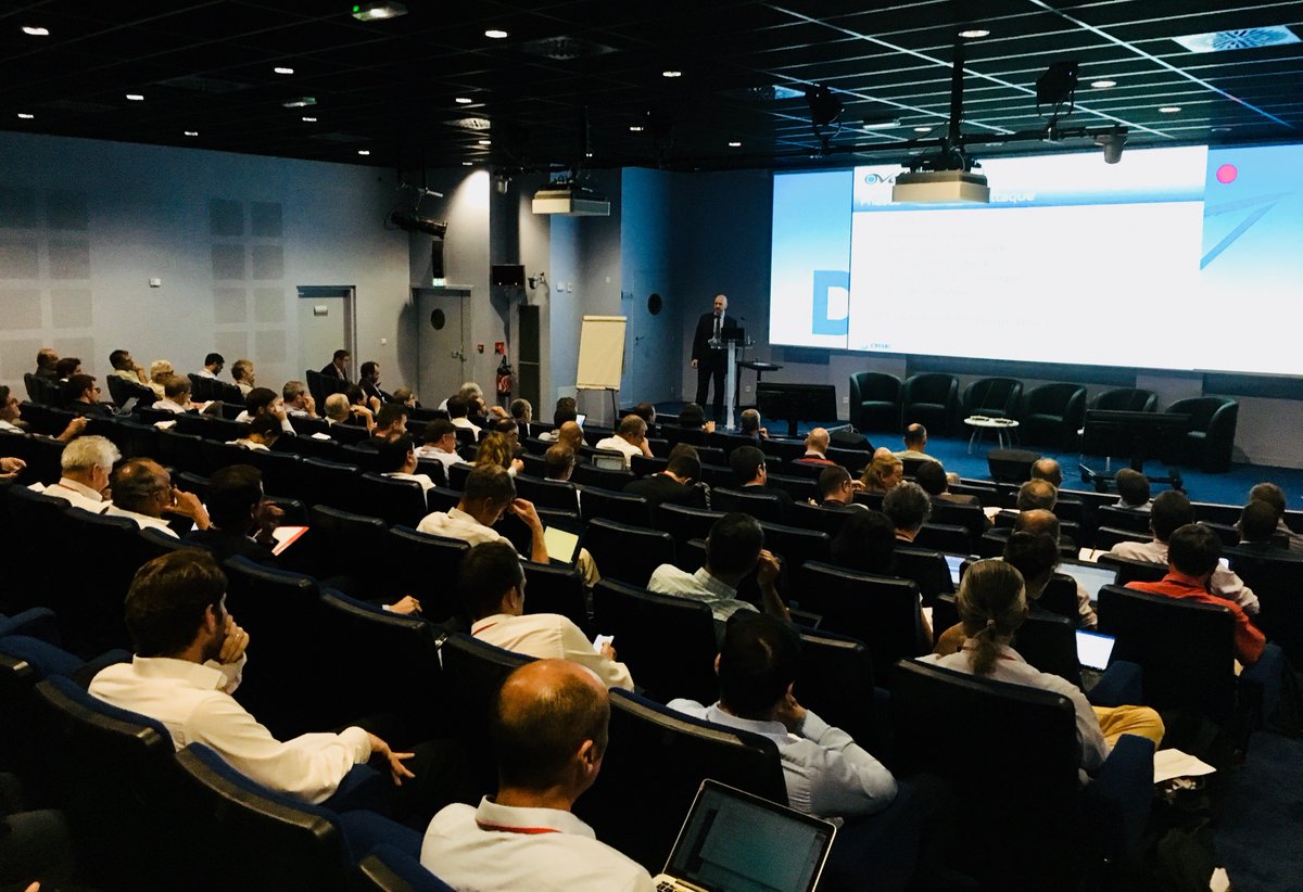 Rencontres « DGA - start-ups - PME - ETI - grands groupes » de la cyber pour le Pôle <a href="/ExcellenceCyber/">PôleExcellenceCyber</a> (jour 1) : 33 pitchs ce matin et +100 rdv b2b cet après-midi : les pépites françaises de la cyber sont ici ! #cyberdéfense #cybersécurité #DGA @Defense_gouv <a href="/regionbretagne/">Région Bretagne</a>