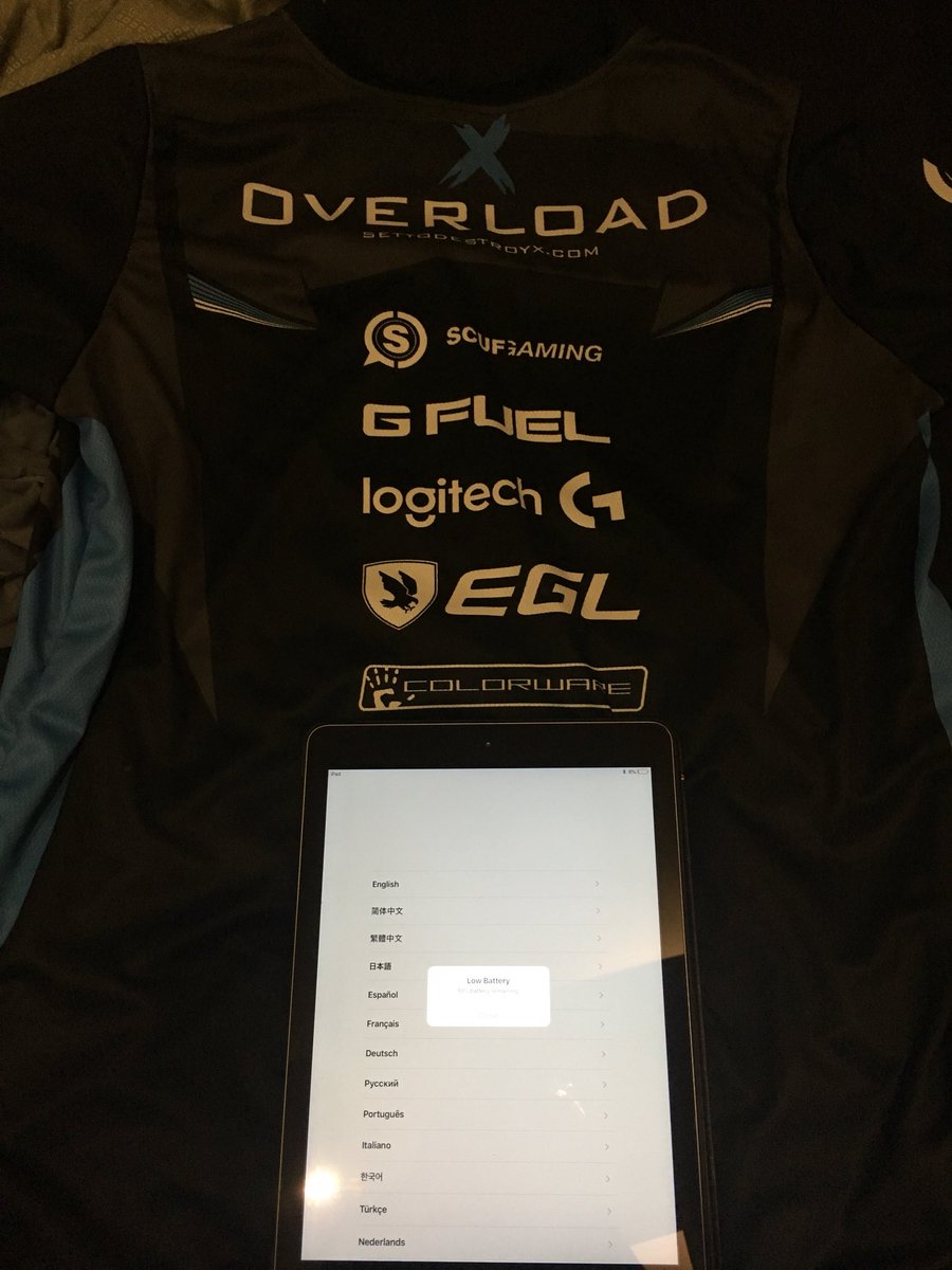 OverloadIOS's tweet image. Well, I don’t remember the last time I was this excited for something, got an iPad thanks to @StDxMrBates and a @SetToDestroyX jersey, gonna miss playing on my lovely mini 1. Things are going to change around here 😁😁peace out 30fps fams
