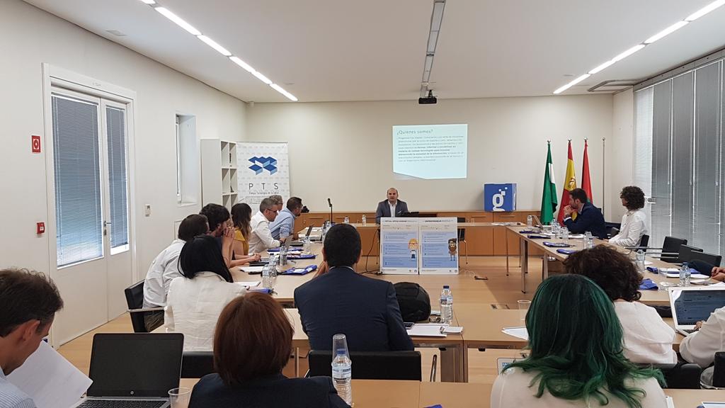 PuntosVuela's tweet photo. Plataformas de certificación ciudadana en #CastillayLeón. Retos y oportunidades, por Juan José Román López (@cyldigital). #Pathwaysforemploy #openinnovation #Digcomp #creativecommons #CompetenciasDigitales https://t.co/QaIQw26fUc