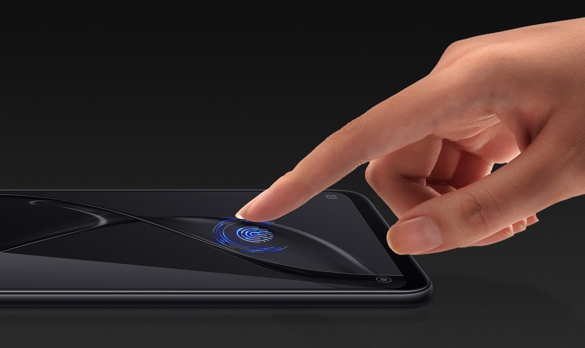 xataka's tweet photo. La controvertida salida a bolsa de Xiaomi: se reducen las expectativas y empezará a cotizar a 54.000 millones de dólares https://t.co/yy4yYCx8pg https://t.co/VxrJRNbsns