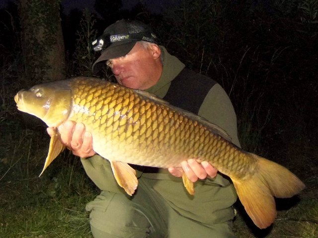 BigFishBaits's tweet photo. #Team #Member Garrie Lee Fowler has been visiting a number of different venues Garrie has I think pretty much gone through the whole range of baits from #milk #one, #squilberry, #stench, #spiced #nut and also the #test #bait to see how these waters respond to our baits....... https://t.co/TwNB9wSIKr
