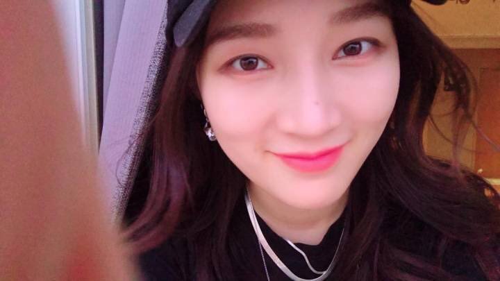 100701net's tweet photo. Meng Jia will leave Singapore at 7/5 16:35.
Hope many Singapore fans can go to airport see her and chat with her.
If you want to do, you can leave me a message. I will tell you details.
#mengjia #Singapore #sayA #plus #孟佳 #新加坡 https://t.co/2UnvOi5r9N