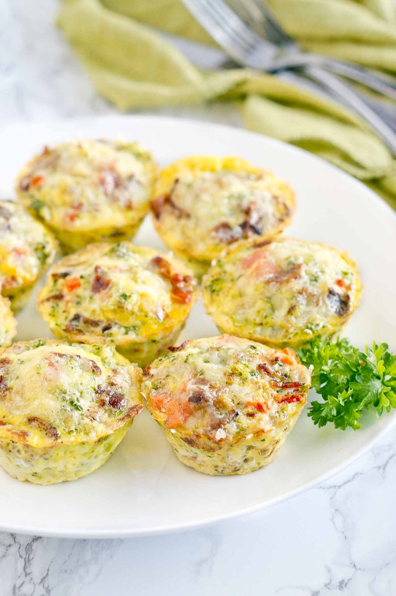 MorningShowSA's tweet photo. TOMORROW: Our #ChefOfTheWeek @ProchefNair, will be making Mini Egg Muffins with Cheese And Veggies. Tune in to @etv from 6AM - 8AM tomorrow morning to learn how to make it too ☀️📺 #MorningShowSA #WhatsYourBreakfast https://t.co/37J11kgmfn