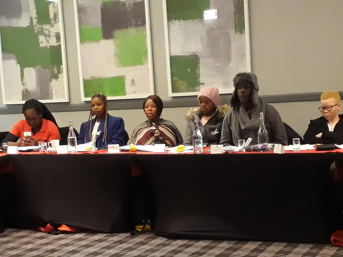 UNFPASA's tweet photo. #Continue2Conquer Our vibrant YAP member @Endinakokulue among the young participants of the @SheConquersSA #BrandCouncil. @UNFPASA is supporting the development of the @SheConquersSA Communication Framework, in support with @HealthZA @BWiseHealth @SA_AIDSCOUNCIL @WitsRHI https://t.co/zb1lrPXQWB