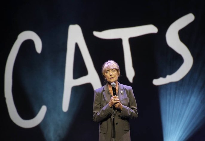 Morre coreógrafa do bem-sucedido musical 'Cats', a britânica #GillianLynne
#Cats
@CatsMusical 

bit.ly/2z3Yd7Y